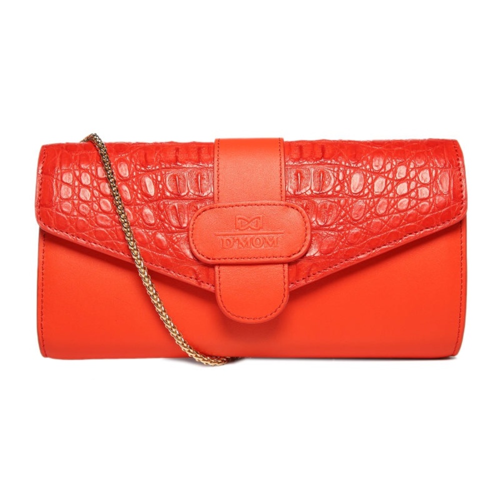 Pre-Order D’MOM Hebilla Spain designer clutch!